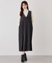 Jayro（ジャイロ）の「コーデュロイジャンスカ（ジャンパースカート）」