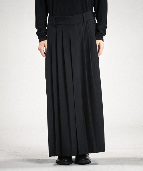 NO ID.(ノーアイディ)の「【NO ID.】Hakama Pleats Trousers / ハカマ プリーツ トラウザーズ(スラックス・メンズ・ブラック/グレー・2/1)」の16枚目の写真