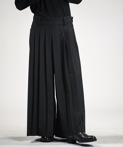 NO ID.(ノーアイディ)の「【NO ID.】Hakama Pleats Trousers / ハカマ プリーツ トラウザーズ(スラックス・メンズ・ブラック/グレー・2/1)」の20枚目の写真