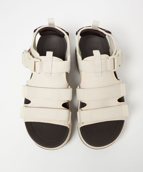 Teva(テバ)の「【別注】<Teva>ハリケーン アンプソール ガイラ サンダル(サンダル・レディース・オフホワイト・22cm/23cm/24cm/25cm)」の3枚目の写真