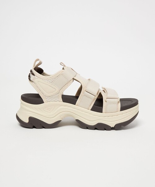 Teva(テバ)の「【別注】<Teva>ハリケーン アンプソール ガイラ サンダル(サンダル・レディース・オフホワイト・22cm/23cm/24cm/25cm)」の4枚目の写真