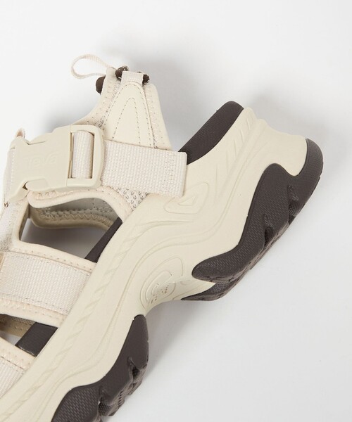 Teva(テバ)の「【別注】<Teva>ハリケーン アンプソール ガイラ サンダル(サンダル・レディース・オフホワイト・22cm/23cm/24cm/25cm)」の9枚目の写真
