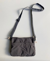 EARTH MADE（アースメイド）の「8POCKET INSIDE PRINT サコッシュ（ショルダーバッグ）」