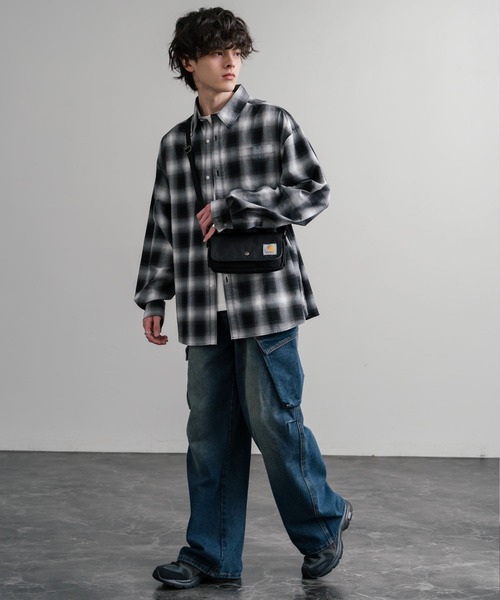 Carhartt（カーハート）の「Carhartt カーハート Crossbody Horizontal Bag 横型クロスボディバッグ/ワンポイントロゴ斜め掛けショルダーバッグ（ショルダーバッグ・メンズ・ブラック/ブラウン・FREE）」の6枚目の写真