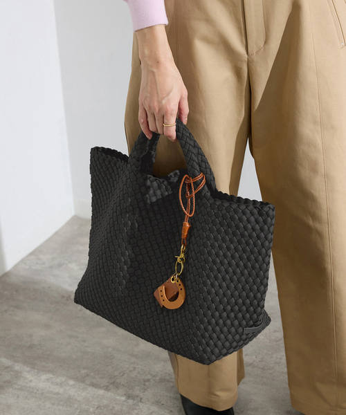 IENA（イエナ）の「NAGHEDI/ナゲディ St.Barths Medium Tote トートバッグ SN03013LD（トートバッグ・レディース・ブラック・FREE）」の5枚目の写真
