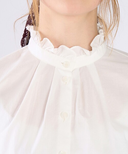 To b. by agnes b.（トゥービーバイアニエスベー）の「コットンローン フリルカラー ブラウス（シャツ/ブラウス・レディース・ホワイト・36/40/38）」の8枚目の写真