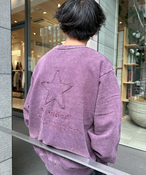 CONVERSE TOKYO（コンバーストウキョウ）の「STAR★ PATCH LETTERING SWEAT（スウェット・レディース・ブラック/グレー/ブルー/パープル・SMALL/MEDIUM）」の4枚目の写真