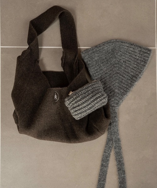 lawgy（ラウジー）の「embroidery logo one handle knit bag / エンブロイダリーロゴワンハンドルニットバッグ（トートバッグ・レディース・ダークブラウン/ミックスグレー/オートミール・FREE）」の12枚目の写真