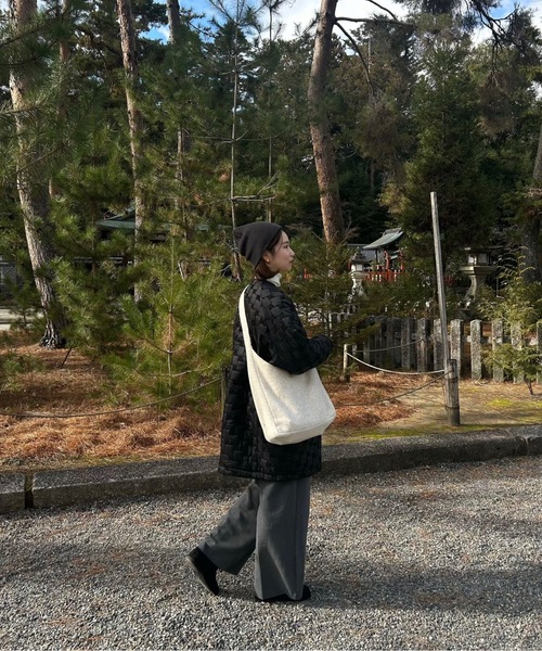 lawgy（ラウジー）の「embroidery logo one handle knit bag / エンブロイダリーロゴワンハンドルニットバッグ（トートバッグ・レディース・ダークブラウン/ミックスグレー/オートミール・FREE）」の20枚目の写真