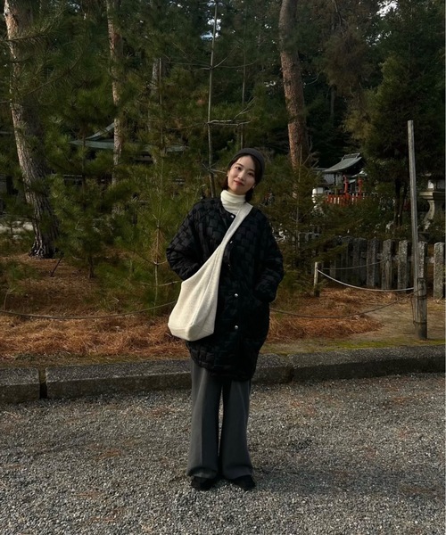 lawgy（ラウジー）の「embroidery logo one handle knit bag / エンブロイダリーロゴワンハンドルニットバッグ（トートバッグ・レディース・ダークブラウン/ミックスグレー/オートミール・FREE）」の19枚目の写真