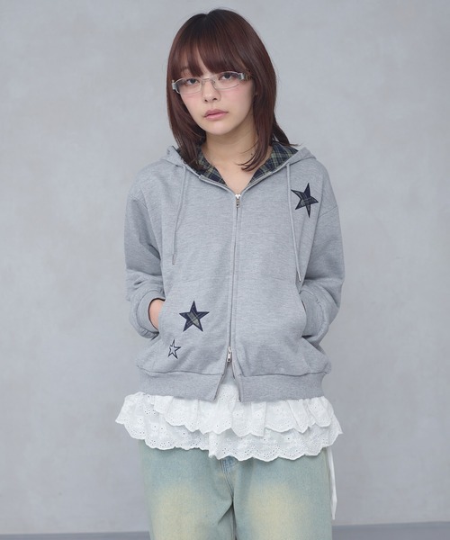 FCMM(エフシーエムエム)の「【日本限定】CHECK STAR HOODIE / チェックスターフーディ(パーカー・レディース・グレー/ブラウン・MEDIUM/SMALL)」の13枚目の写真