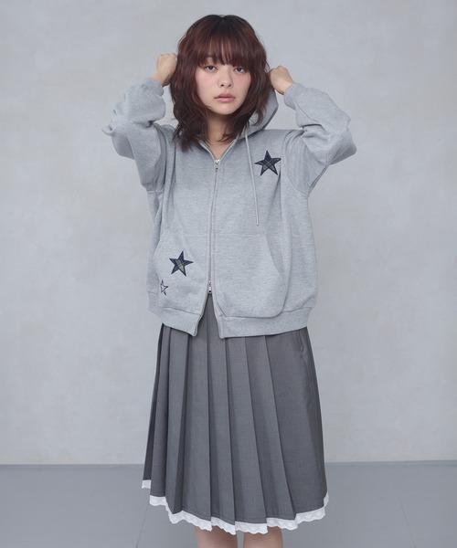 FCMM(エフシーエムエム)の「【日本限定】CHECK STAR HOODIE / チェックスターフーディ(パーカー・レディース・グレー/ブラウン・MEDIUM/SMALL)」の6枚目の写真