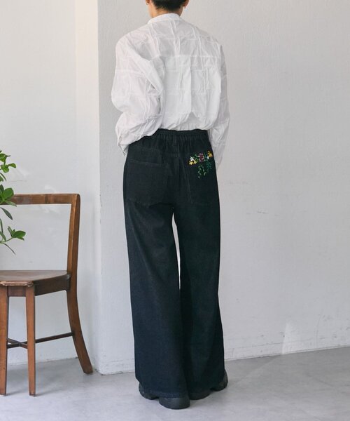 ear PAPILLONNER（イアパピヨネ）の「ポケット刺繍デニム【SUM1 STYLE】（デニムパンツ・レディース・ブルー系その他/インディゴブルー・FREE）」の9枚目の写真