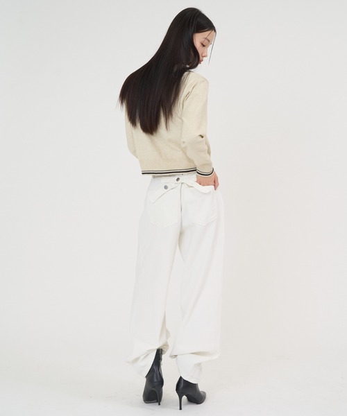 NUJOH(ヌゾ)の「Line Collar Zip Knit Cardigan / ラインカラージップニットカーディガン(Tシャツ/カットソー・レディース・ベージュ/グレー/ネイビー・FREE)」の14枚目の写真