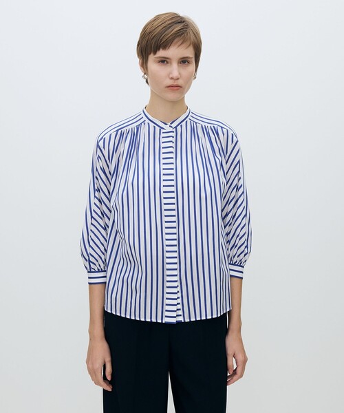 TOMORROWLAND collection（トゥモローランドコレクション）の「トラックストライプ ギャザーブラウス（シャツ/ブラウス・レディース・ブルー系その他2・36）」の3枚目の写真