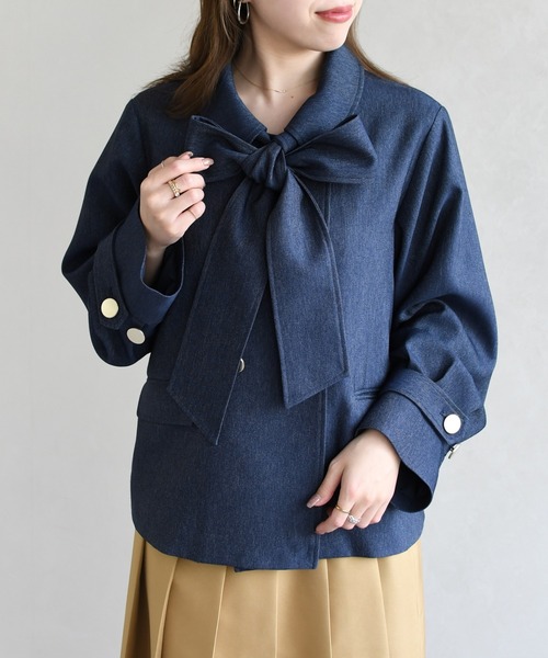 31 Sons de mode（トランテアン　ソン　ドゥ　モード）の「2026春夏新作 リボンタイ付きブルゾン（ブルゾン・レディース・ベージュ/インディゴブルー・ﾌﾘ-）」の3枚目の写真