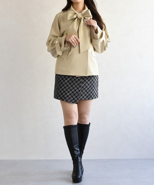 31 Sons de mode（トランテアン　ソン　ドゥ　モード）の「2026春夏新作 リボンタイ付きブルゾン（ブルゾン・レディース・ベージュ/インディゴブルー・ﾌﾘ-）」の21枚目の写真