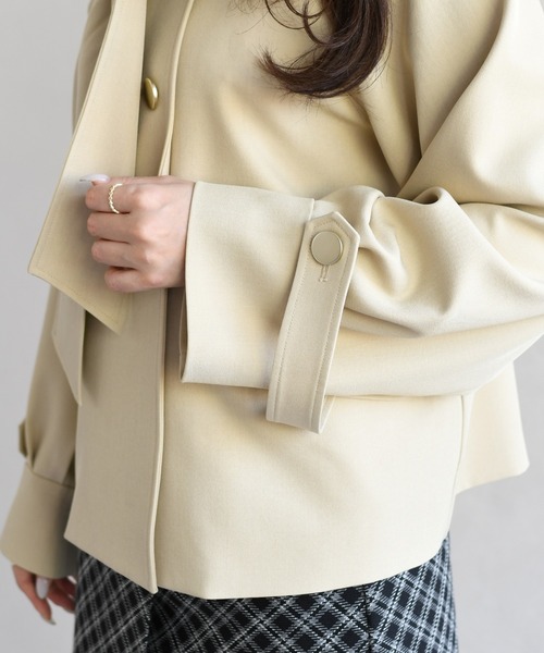 31 Sons de mode（トランテアン　ソン　ドゥ　モード）の「2026春夏新作 リボンタイ付きブルゾン（ブルゾン・レディース・ベージュ/インディゴブルー・ﾌﾘ-）」の11枚目の写真