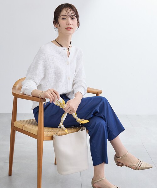 INDIVI（インディヴィ）の「【前後2WAY／洗える】凹凸編地カーディガンニット（カーディガン/ボレロ・レディース・オフホワイト/ブラック・38/13/05）」の10枚目の写真