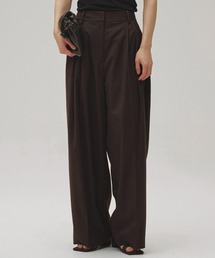 TODAYFUL（トゥデイフル）の「Lightweight Tuck Trousers（その他パンツ）」