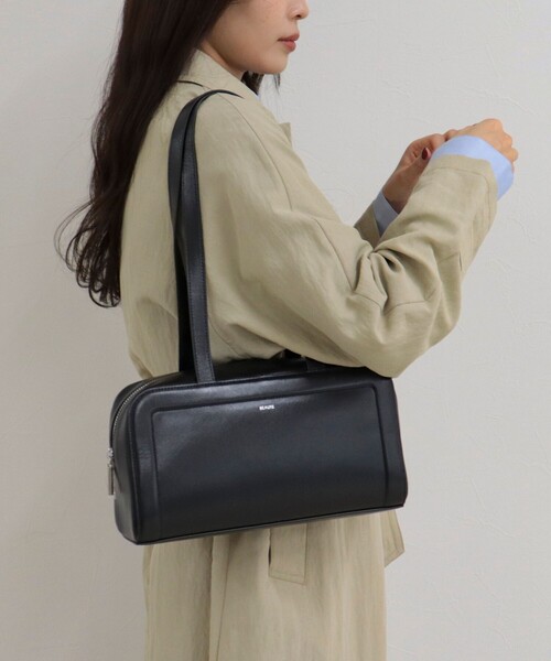 fredy emue（フレディエミュ）の「【BEAURE/ビュレ】ロングハンドルボックスボストンバッグ（ショルダーバッグ・レディース・ミント/ブラック・FREE）」の2枚目の写真