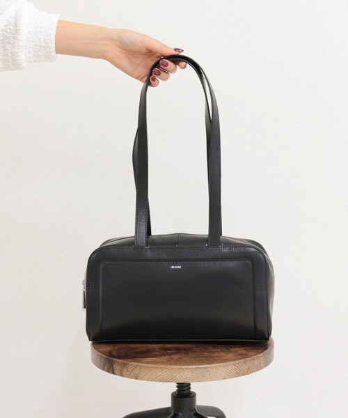 fredy emue（フレディエミュ）の「【BEAURE/ビュレ】ロングハンドルボックスボストンバッグ（ショルダーバッグ・レディース・ミント/ブラック・FREE）」の7枚目の写真