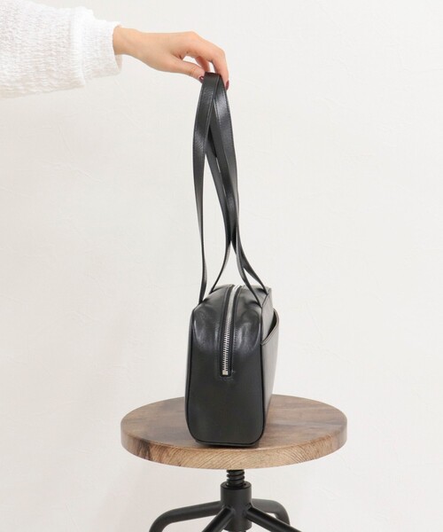 fredy emue（フレディエミュ）の「【BEAURE/ビュレ】ロングハンドルボックスボストンバッグ（ショルダーバッグ・レディース・ミント/ブラック・FREE）」の8枚目の写真