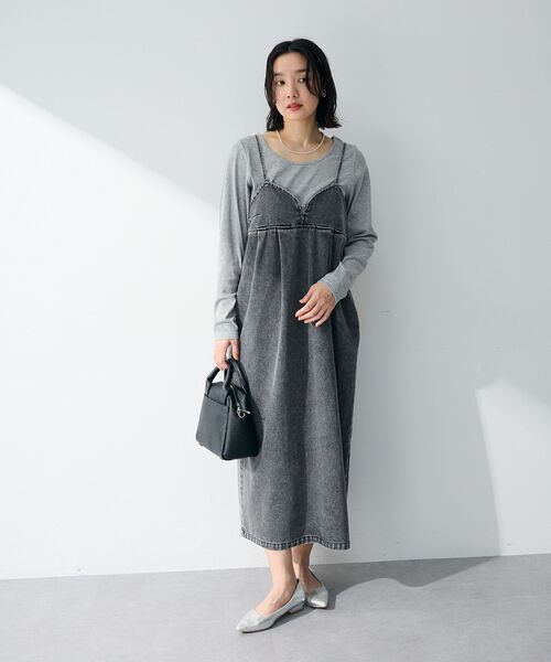 Green　Parks（グリーンパークス）の「デニムキャミワンピース（ワンピース・レディース・インディゴブルー/ブラック・FREE）」の14枚目の写真