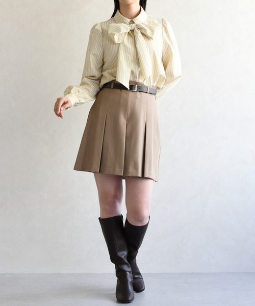 31 Sons de mode（トランテアン　ソン　ドゥ　モード）の「2026春夏新作 ボウタイ衿シャツブラウス（シャツ/ブラウス・レディース・イエロー/オフホワイト/ブルー・ﾌﾘ-）」の19枚目の写真