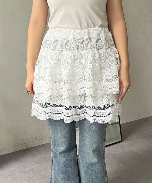 prose verse（プロズヴェール）の「フラワーレースレイヤードミニスカート（スカート・レディース・オフホワイト・MEDIUM/LARGE）」の11枚目の写真