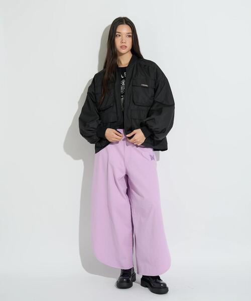anna sui nyc(アナ スイ エヌ ワイ シー)の「anna sui nyc/アナ スイ エヌワイシー/3WAYロングベストブルゾン(ブルゾン・レディース・ブラック/ピンク・F)」の6枚目の写真