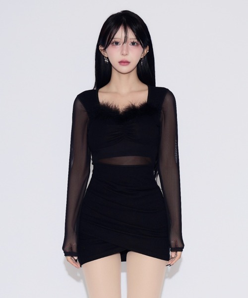tinkerend(ティンカーエンド)の「Pointed Sheer Fur Mini Dress / ポインテッドシースルーファーミニワンピース(ワンピース・レディース・ブラック・FREE)」の4枚目の写真