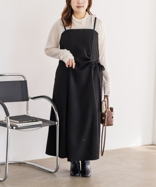 CLETTE(クレット)の「CLETTEオリジナルシルク混バックリボンハイネックシアーニット(ニット/セーター・レディース・ブラック/ホワイト/ブラウン・LL/3L/4L)」の8枚目の写真