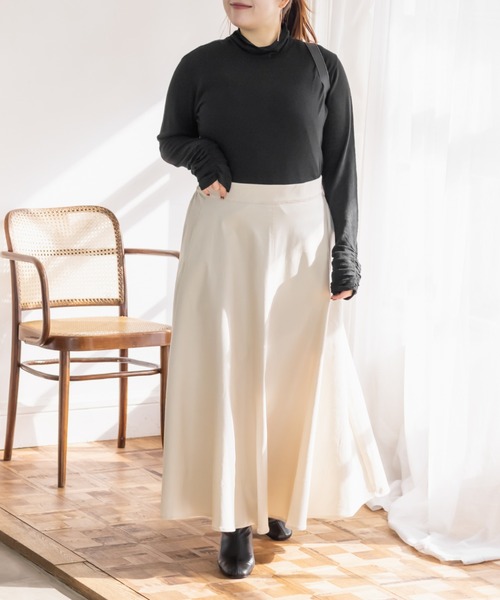 CLETTE(クレット)の「CLETTEオリジナルシルク混バックリボンハイネックシアーニット(ニット/セーター・レディース・ブラック/ホワイト/ブラウン・LL/3L/4L)」の10枚目の写真