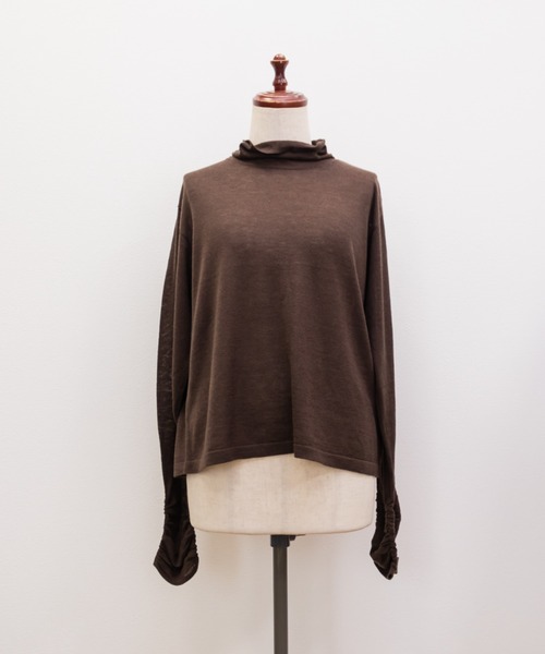 CLETTE(クレット)の「CLETTEオリジナルシルク混バックリボンハイネックシアーニット(ニット/セーター・レディース・ブラック/ホワイト/ブラウン・LL/3L/4L)」の17枚目の写真