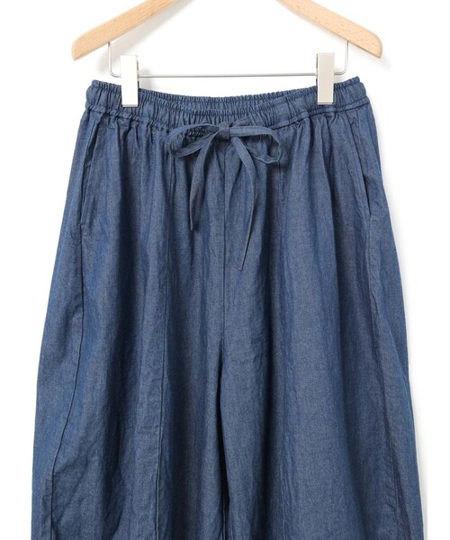 MidiUmi(ミディウミ)の「MidiUmi デニムコクーンイージーパンツ(その他パンツ・レディース・キナリ/ライトブルー/ネイビー・FREE)」の4枚目の写真