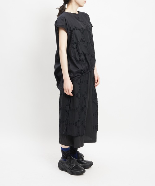 gomme(ゴム)の「チューリップブラウス(シャツ/ブラウス・レディース・ブラック/ホワイト・MEDIUM)」の8枚目の写真