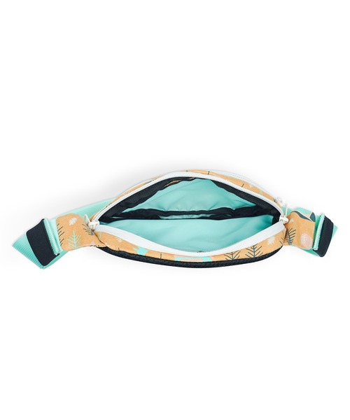 KAVU(カブー)の「KAVU/カブー Canvas Spectator/キャンバススペクテーター(ボディバッグ/ウエストポーチ・レディース・C/B/A・FREE)」の7枚目の写真