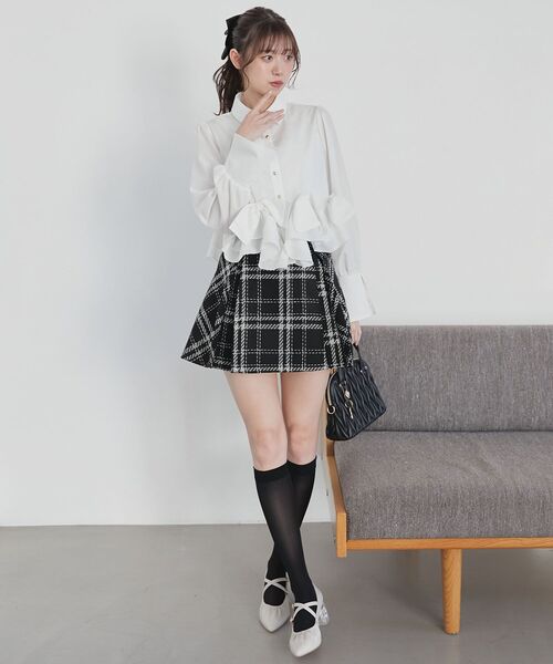 MAJESTIC LEGON（マジェスティックレゴン）の「2WAYリボンキラキラヒールパンプス（パンプス・レディース・ブラック/アイボリー・SMALL/X-LARGE/LARGE/MEDIUM）」の3枚目の写真