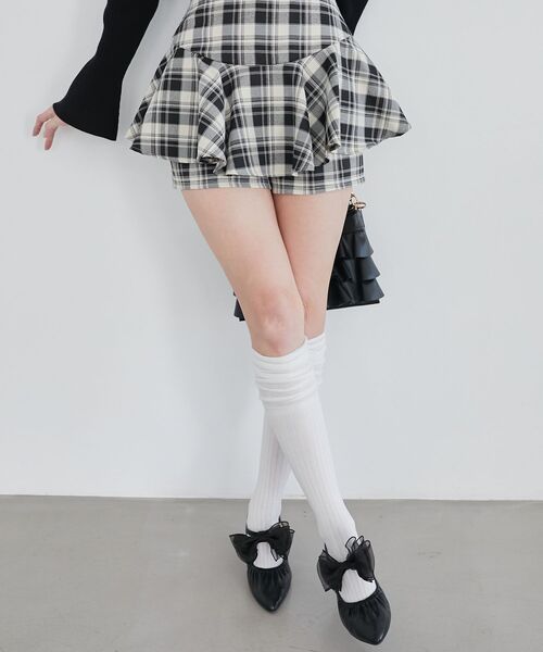 MAJESTIC LEGON（マジェスティックレゴン）の「2WAYリボンキラキラヒールパンプス（パンプス・レディース・ブラック/アイボリー・SMALL/X-LARGE/LARGE/MEDIUM）」の12枚目の写真