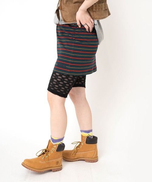 RNA(アールエヌエー)の「G1105 マルチボーダーレイヤードミニスカート(スカート・レディース・ブラック/レッド/グリーン・MEDIUM)」の7枚目の写真