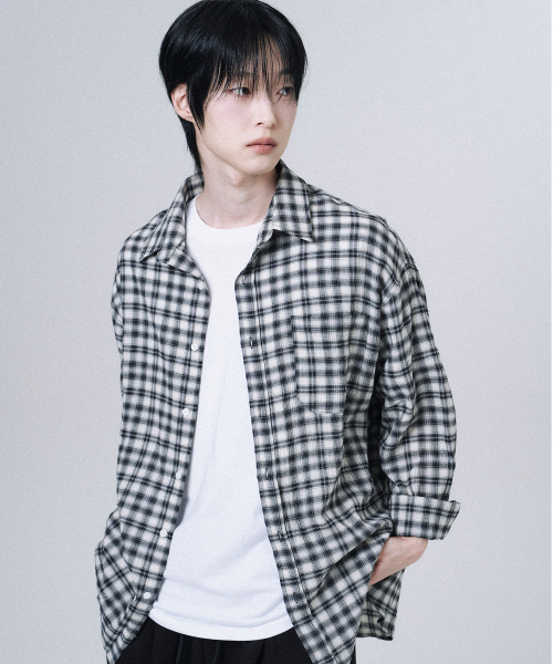 MOOVN(ムブン)の「サマーリンクルチェックシャツブラック(シャツ/ブラウス・メンズ・その他・LARGE/MEDIUM/SMALL)」の6枚目の写真