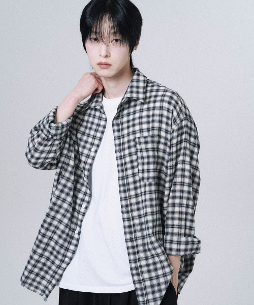 MOOVN(ムブン)の「サマーリンクルチェックシャツブラック(シャツ/ブラウス・メンズ・その他・LARGE/MEDIUM/SMALL)」の7枚目の写真