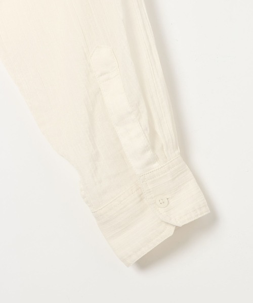 BAYFLOW（ベイフロー）の「[夏まで着られる]コットンシアーシャツ（シャツ/ブラウス・レディース・グリーン系/ピンク/ブラウン系/オフホワイト/イエロー系/ブルー系/ブラック系/ミント/オレンジ・FREE）」の16枚目の写真