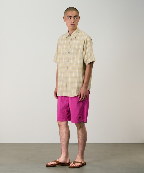 Gramicci(グラミチ)の「S/S CHECKERED OMBRE SHIRT / ショートスリーブチェッカードオンブレシャツ Gramicci グラミチ(シャツ/ブラウス・メンズ・マスタード/パープル/ブルー・S/M/L/XL/XXL)」の5枚目の写真