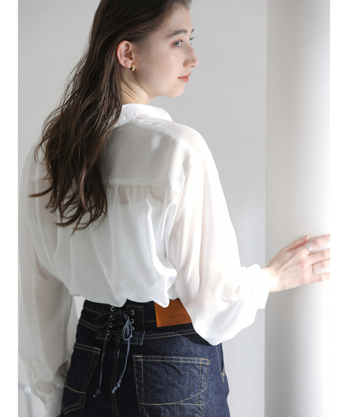 La TOTALITE（ラトータリテ）の「【洗える】ストライプシアーギャザーシャツ（シャツ/ブラウス・レディース・サックスブルー/ホワイト/イエロー・FREE）」の10枚目の写真