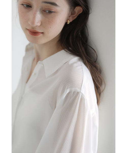 La TOTALITE（ラトータリテ）の「【洗える】ストライプシアーギャザーシャツ（シャツ/ブラウス・レディース・サックスブルー/ホワイト/イエロー・FREE）」の11枚目の写真