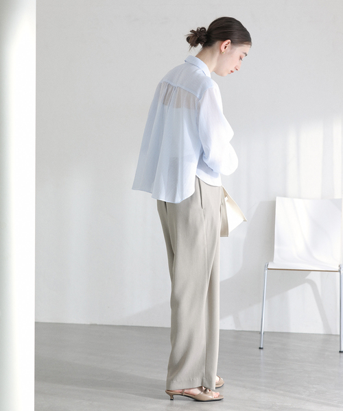 La TOTALITE（ラトータリテ）の「【洗える】ストライプシアーギャザーシャツ（シャツ/ブラウス・レディース・サックスブルー/ホワイト/イエロー・FREE）」の15枚目の写真