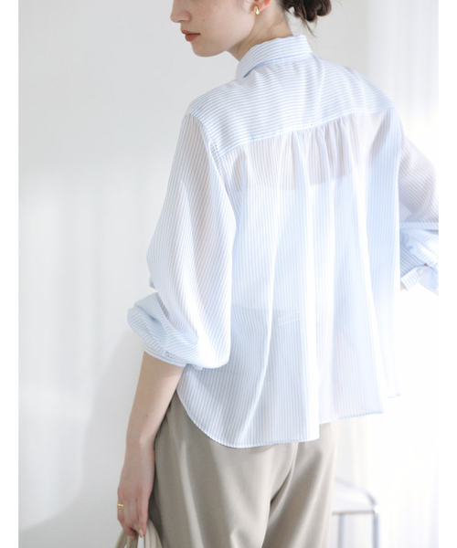 La TOTALITE（ラトータリテ）の「【洗える】ストライプシアーギャザーシャツ（シャツ/ブラウス・レディース・サックスブルー/ホワイト/イエロー・FREE）」の18枚目の写真