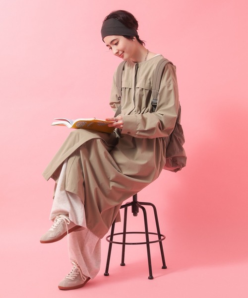 Green　Parks（グリーンパークス）の「ギャザードロストワンピース（シャツワンピース・レディース・カーキ/ブラック/ベージュ・FREE）」の22枚目の写真